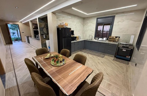 Ait Amira Villa | Villa Palmiers 4ch piscine ensoleillée 20mn Agadir