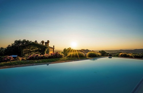 Barberino Val d'Elsa Villa | Villa Pietraia - Stunning villa with private pool in Florence countryside