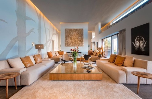 Annakhil Villa | Villa Royale : 7 Luxurious Suites AND AT 20 Minutes OF Marrakech's Heart
