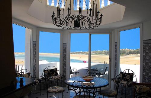 Doukkala-Abda Villa | Villa Sur La Plage