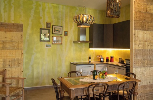 Magione Condo | Villa with pool and garden on Lake Trasimeno