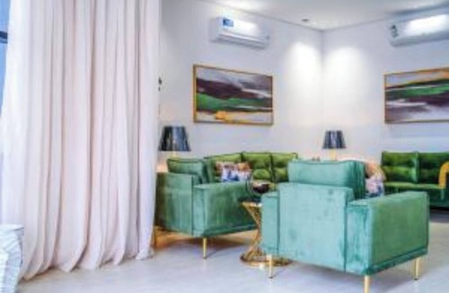 Riyadh Apartment | Villa with Private Pool 8