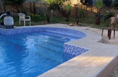 Ahrara House | Villa with swimming pool in quiet countryside not overlooked