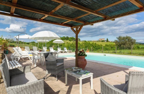 Piegaro House | Villa with Trasimeno Lake view in Umbria