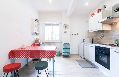 Gianicolense Apartment | Vintage Apartment Trastevere St.