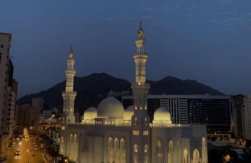Al Aziziyah Hotel | Violet Al Azizia Hotel MASJID Al Qatari