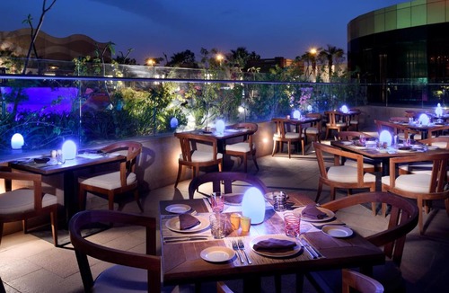 Riyadh Hotel | voco Riyadh by IHG