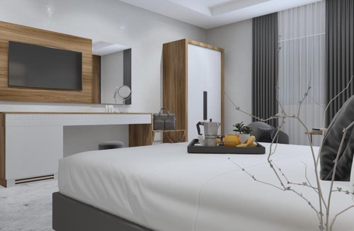 Baljurashi Hotel | Warwick Al Baha Hotel