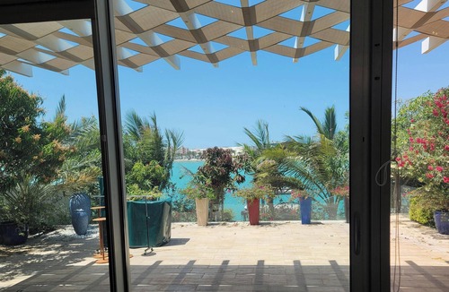 Muharraq Villa | Waterfront Villa Panoramic Direct Sea View and access to the sea