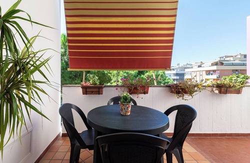 Quartiere XXXIII Lido di Ostia Ponente House | Welcome to Loretta's