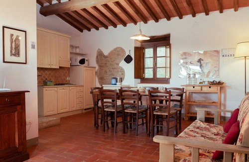 Rapale Apartment | Wohnung 'Caterina' mit Gemeinschaftspool by Interhome