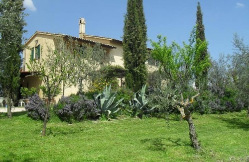 Bevagna Apartment | Wohnung im Agrotourismus in Bevagna by Interhome