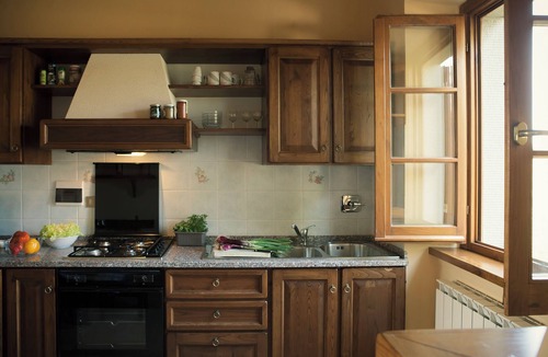 Arezzo Apartment | Wonderful apartment in villa with pool near Arezzo