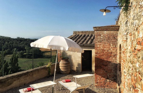 San Giovanni d'Asso House | Wonderful private villa with WIFI, private pool, A/C, TV, patio, panoramic view, close to Montalcino