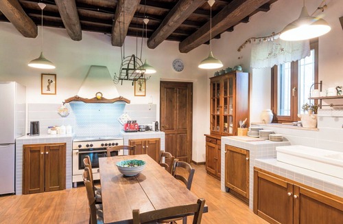 Chia House | Wonderful private villa for 8 guests with private pool, WIFI, A/C, patio and pets allowed