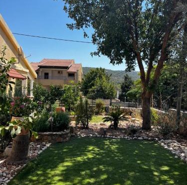 צימרים בצפון וסביב כרמיאל בצפון-Amoresכרמיאל והסביבה