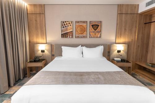 فندق آفال AVAL Hotel
