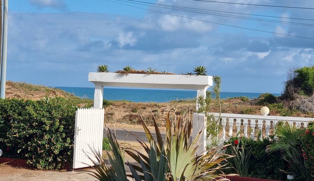 1 bedroom seaside apartment