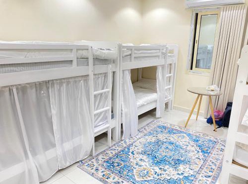 12H Hostel JED سكن مشترك