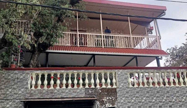 2-Bedroom Self-Contained Accommodation with Entire Private Floor