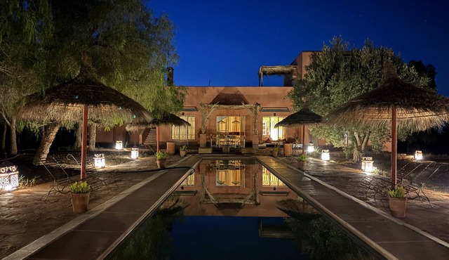 A riad in the countryside 15-20 minutes from Marrakech, swimming pool and view of the Atlas Mountains