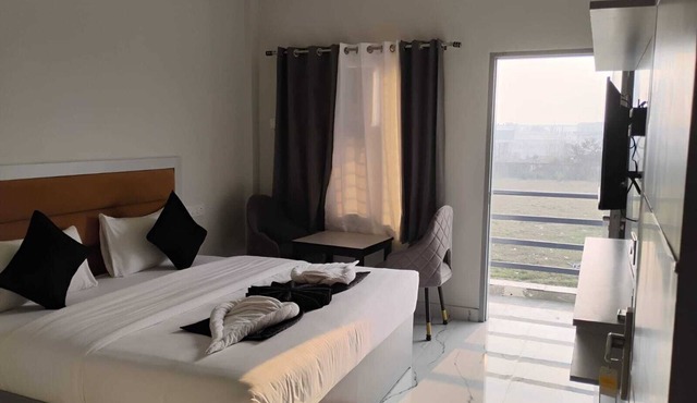 Aastha Guest House