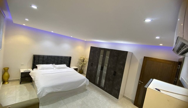 Al Salam Three Bedrooms Family a1