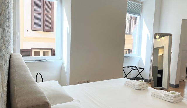 APARTMENT 3 PANTHEON