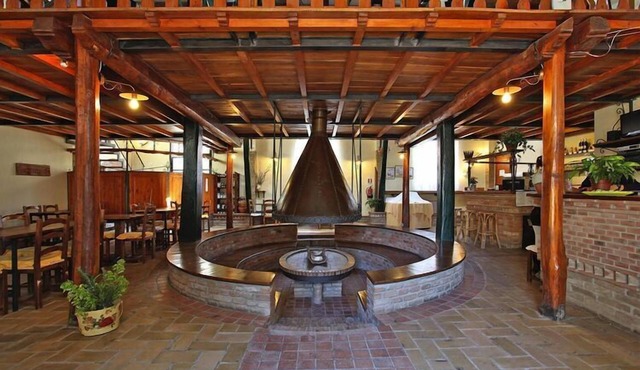Apartment in Montaione with carport