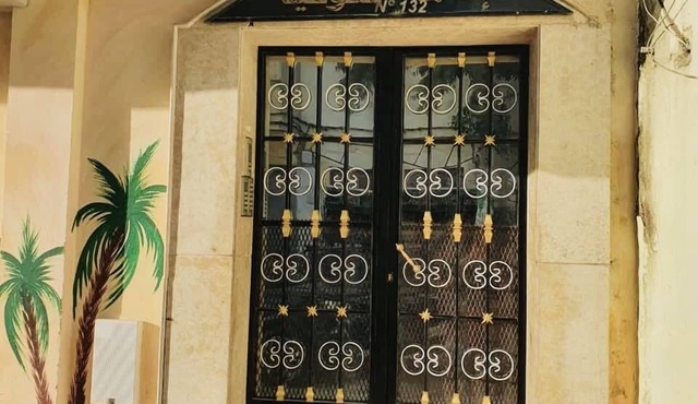 Apartment in residence