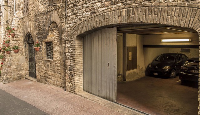Apartment in the center of Assisi - large rooftop terrace and fabulous views
