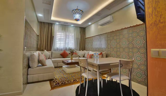 Appart confortable -style marocain Près de Guéliz!