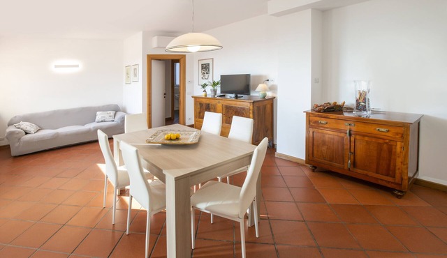 Appartamento Gli Ulivi con Piscina