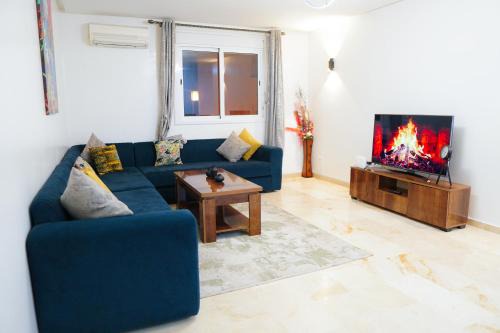 Appartement Moderne au 2e Etage - 2 Chambres, 2 Salles de Bain et Cuisine Americaine