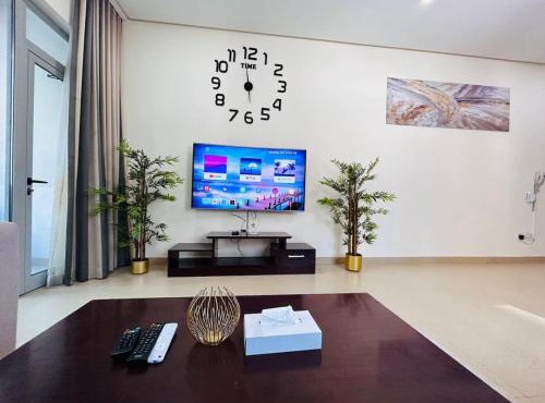 Aspire Tower - Breezy Two Bedroom in Juffair