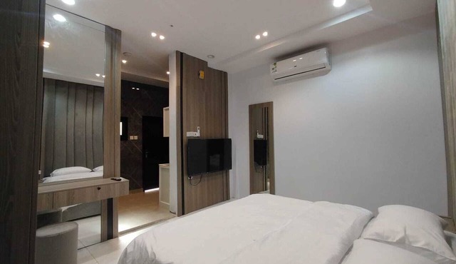 Avenor Apartments J2 – Studio with Self Check-in & Private Entrance | Al Hamdaniyah