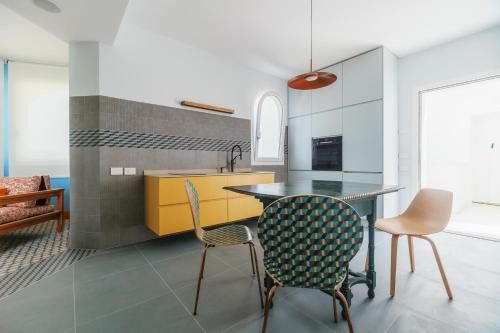 Azuleyos Sky Rooftop & Pool sul mare