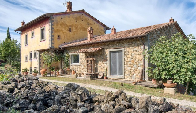 Beautiful home in Cortona