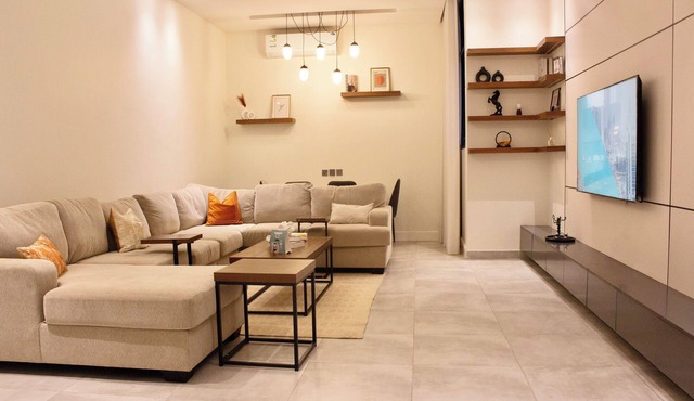 C003 - Elegant and Quiet Apartment in Al Malqa
