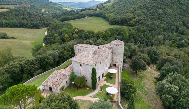 Castello Valenzino