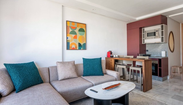 Charming Apartment 42