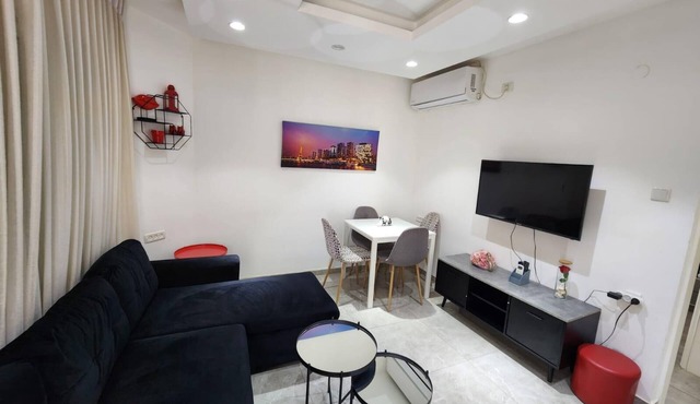Charming two-bedroom apartment On The Sea Bat Yam