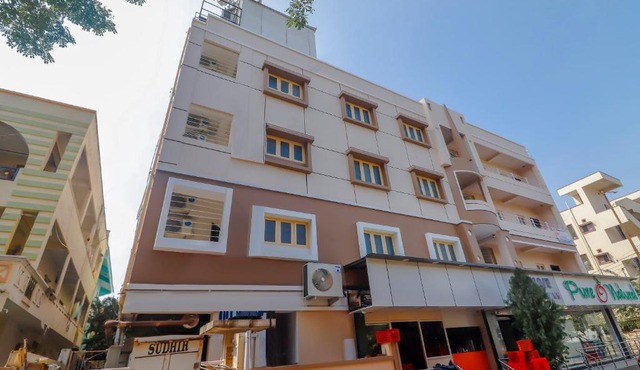 Collection O 77471 Kumar Residency Inn