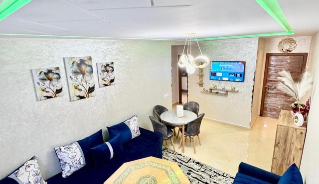 Comfort Airport House 3min To Airport air-conditioned rooms