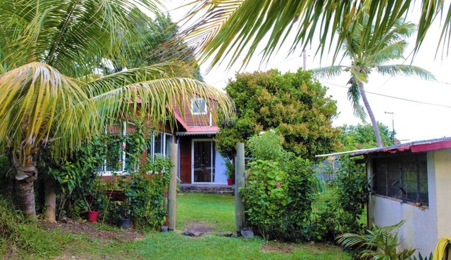 Comfortable air-conditioned chalet with private Jacuzzi