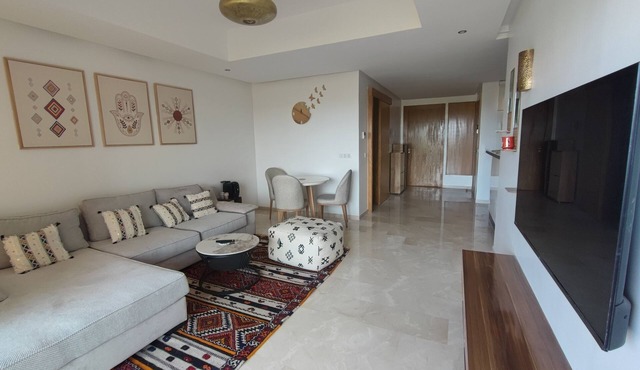 Cozy 1 bedroom apparemment with private terrace, golf and ocean view