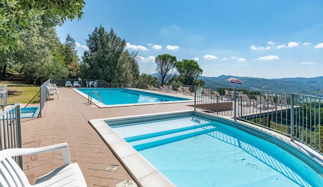 Cozy apartment in Citerna (PG) with outdoor swimming pool