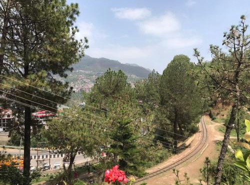 Cozy Solan Apartment with Stunning Views