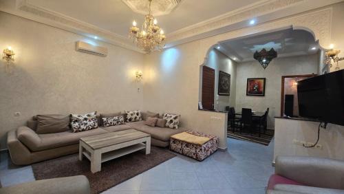 Cycas Family Apart grand wifi parking