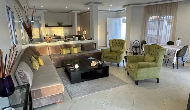Dar Kenza ! 2 steps from the beach in casablanca